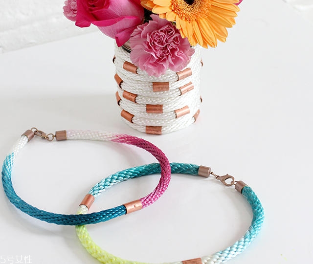 手工手環(huán)怎么做？棉繩手環(huán)的簡(jiǎn)單做法