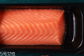 三文魚刺身怎么吃才正確 三文魚刺身怎么吃才正確