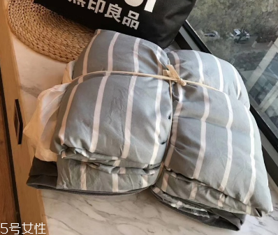 水洗棉會掉色嗎 掌握正確的護理方法 水洗棉會掉色嗎 掌握正確的護理方法