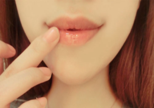 椰子油護(hù)膚功效與作用 10大護(hù)膚小技巧 椰子油護(hù)膚功效與作用 10大護(hù)膚小技巧