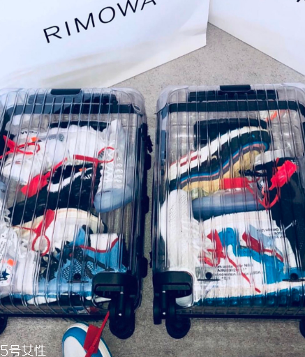 日默瓦聯(lián)名off white透明行李箱多少錢(qián)