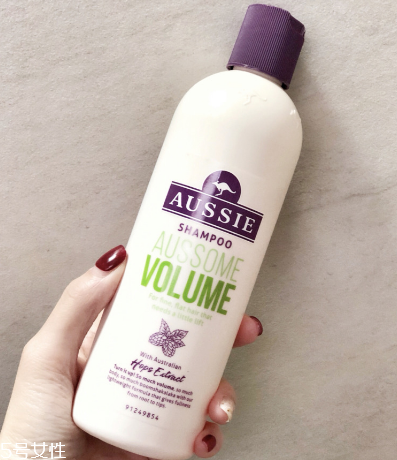 發(fā)質細軟適合什么洗發(fā)水 告別頭發(fā)細軟塌