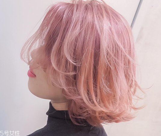 櫻珊瑚發(fā)色容易掉色嗎 第4天開(kāi)始褪色 櫻珊瑚發(fā)色容易掉色嗎 第4天開(kāi)始褪色