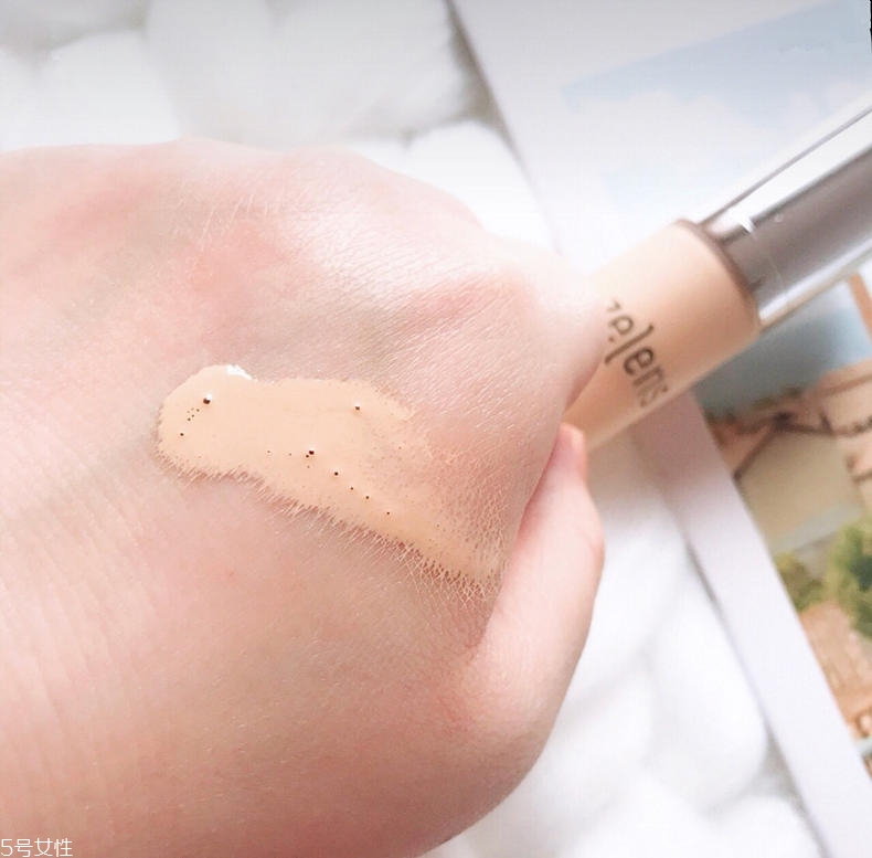 zelens粉底液哪里有賣 最近真的紅透半邊天 zelens粉底液哪里有賣 最近真的紅透半邊天