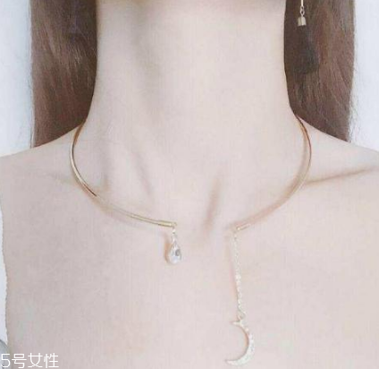 頸霜對(duì)去除頸紋有用嗎 頸紋預(yù)防小妙招 頸霜對(duì)去除頸紋有用嗎 頸紋預(yù)防小妙招