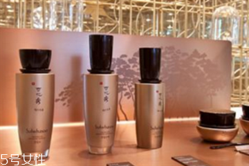 護(hù)膚品是韓國(guó)的好還是日本的好 兩者護(hù)膚特點(diǎn)不一樣 護(hù)膚品是韓國(guó)的好還是日本的好 兩者護(hù)膚特點(diǎn)不一樣