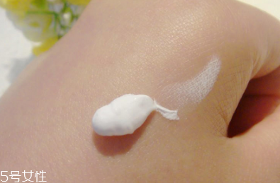 佰草集新七白面膜功效 教你辨別佰草集新七白面膜真假 佰草集新七白面膜功效 教你辨別佰草集新七白面膜真假