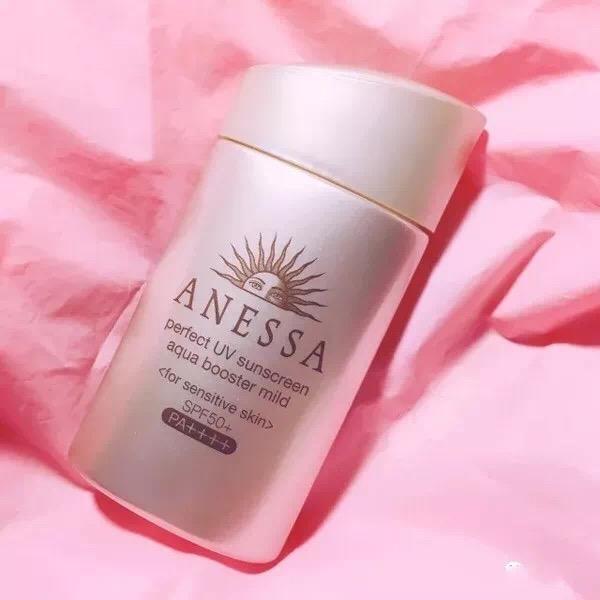 2018款安耐曬金瓶和銀瓶區(qū)別 神級防曬力 2018款安耐曬金瓶和銀瓶區(qū)別 神級防曬力