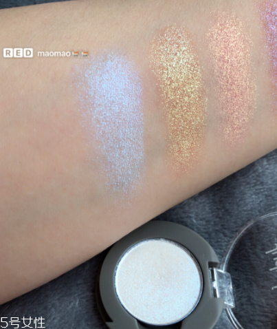 橘朵單色眼影試色 這樣搭配最好看 橘朵單色眼影試色 這樣搭配最好看