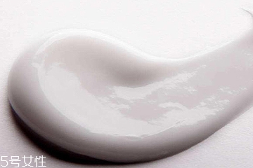 敏感肌膚用什么按摩膏好 這種質(zhì)地再適合不過 敏感肌膚用什么按摩膏好 這種質(zhì)地再適合不過