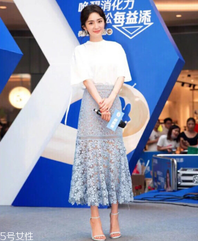 蕾絲染色了怎么辦 染色痕跡去無(wú)蹤 蕾絲染色了怎么辦 染色痕跡去無(wú)蹤