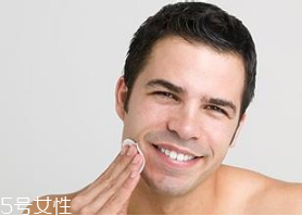 男人衰老的快什么原因 男人衰老的五大特征 男人衰老的快什么原因 男人衰老的五大特征