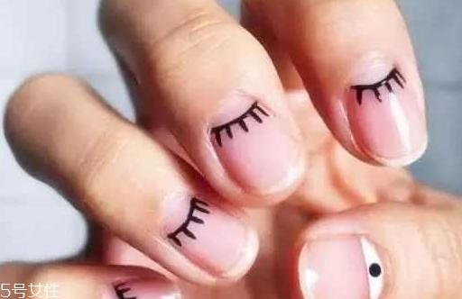 美甲什么顏色顯手長(zhǎng) 視覺拉伸這么選顏色 美甲什么顏色顯手長(zhǎng) 視覺拉伸這么選顏色