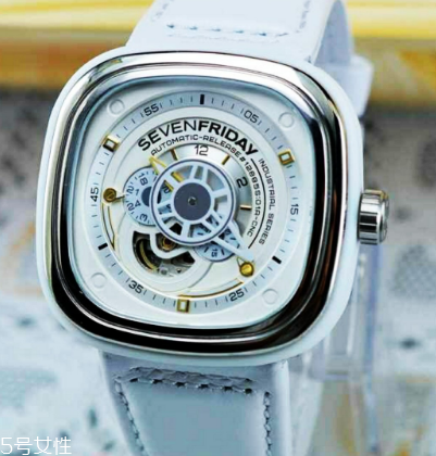 sevenfriday手表怎么樣 戴著走的超跑引擎 sevenfriday手表怎么樣 戴著走的超跑引擎