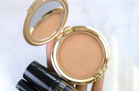 粉餅能遮瑕嗎 用對了堪比磨皮 粉餅能遮瑕嗎 用對了堪比磨皮