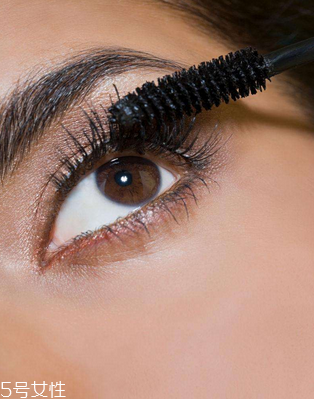 睫毛膏會讓睫毛長長嗎 睫毛膏會讓睫毛長長嗎