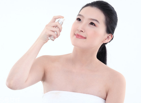 護(hù)膚品過(guò)敏怎么辦 敏感肌選擇護(hù)膚品指南