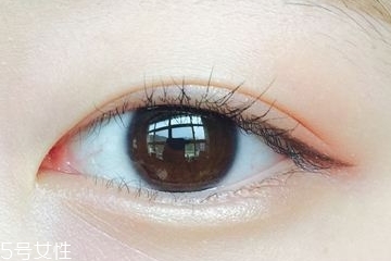 眼線(xiàn)筆不防水怎么辦