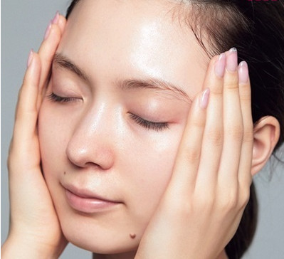 底妝怎么畫(huà)清爽 底妝新趨勢(shì) 底妝怎么畫(huà)清爽 底妝新趨勢(shì)