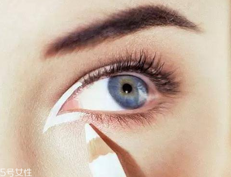 眼線筆過(guò)敏怎么辦 最好是停用