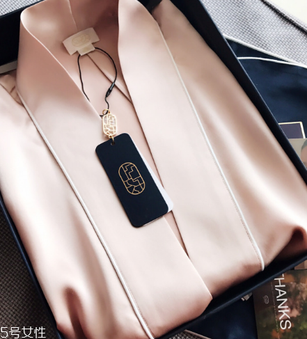 真絲上有染發(fā)劑怎么辦 染發(fā)劑去除妙招 真絲上有染發(fā)劑怎么辦 染發(fā)劑去除妙招