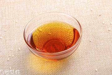 芝麻油是不飽和油嗎 不飽和油是植物油 芝麻油是不飽和油嗎 不飽和油是植物油