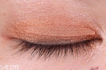 雙眼皮貼會看出來嗎 主要看技術