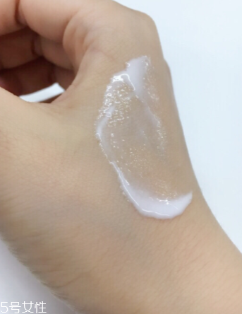 霏絲佳乳液有激素嗎 一款適合適合干皮的乳液 霏絲佳乳液有激素嗎 一款適合適合干皮的乳液