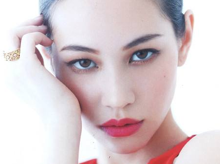 嘟嘟唇溶掉會(huì)疼嗎 多多少少有一點(diǎn)