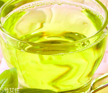 茶油能祛痘嗎 茶油有祛痘小竅門 茶油能祛痘嗎 茶油有祛痘小竅門