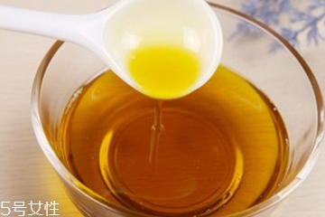 茶油的由來 茶油是皇封御貢的由來 茶油的由來 茶油是皇封御貢的由來