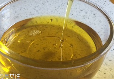 茶油的由來 茶油是皇封御貢的由來 茶油的由來 茶油是皇封御貢的由來