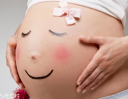 茶油能給孕婦吃嗎 特別適合孕婦吃 茶油能給孕婦吃嗎 特別適合孕婦吃