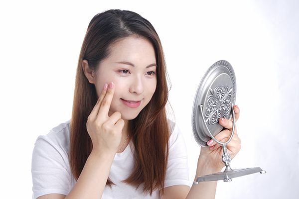 olay空氣霜和大紅瓶區(qū)別 olay空氣霜和olay大紅瓶對(duì)比 olay空氣霜和大紅瓶區(qū)別 olay空氣霜和olay大紅瓶對(duì)比