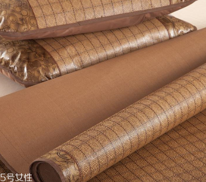 涼席破了怎么補(bǔ) 輕松學(xué)會(huì)補(bǔ)涼席 涼席破了怎么補(bǔ) 輕松學(xué)會(huì)補(bǔ)涼席