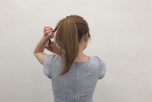 怎么綁馬尾緊實(shí)不松散 怎么綁馬尾緊實(shí)不松散