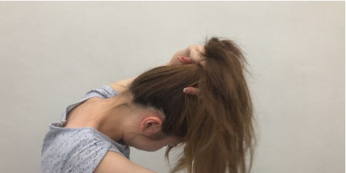 怎么綁馬尾緊實(shí)不松散 怎么綁馬尾緊實(shí)不松散