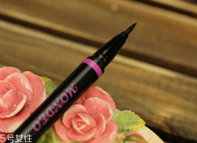 眼線液質(zhì)量怎么判斷好壞 4個(gè)維度挑出好貨 眼線液質(zhì)量怎么判斷好壞 4個(gè)維度挑出好貨