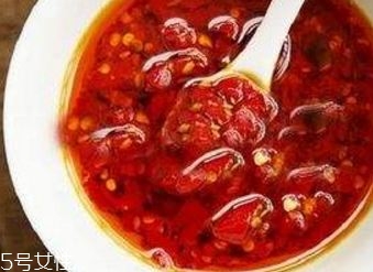 豆瓣醬和黃豆醬一樣嗎 豆瓣醬和黃豆醬一樣嗎