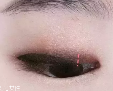 小眼睛單眼皮怎么化妝 小眼睛單眼皮這樣整最好看 小眼睛單眼皮怎么化妝 小眼睛單眼皮這樣整最好看