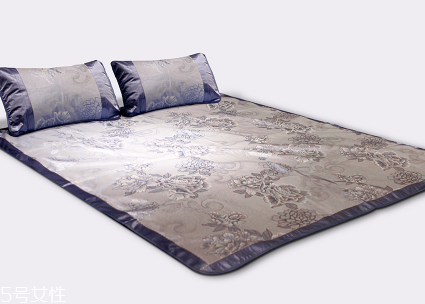 冰絲席會縮水嗎 清洗要當(dāng)心 冰絲席會縮水嗎 清洗要當(dāng)心