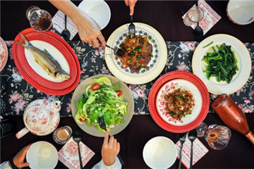 運(yùn)動后肚子餓吃什么不會胖 運(yùn)動后肚子餓吃什么不會胖