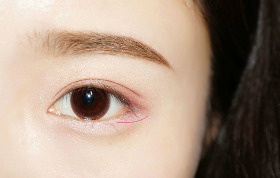 如何畫減齡妝容步驟 減齡妝的4個(gè)重點(diǎn)