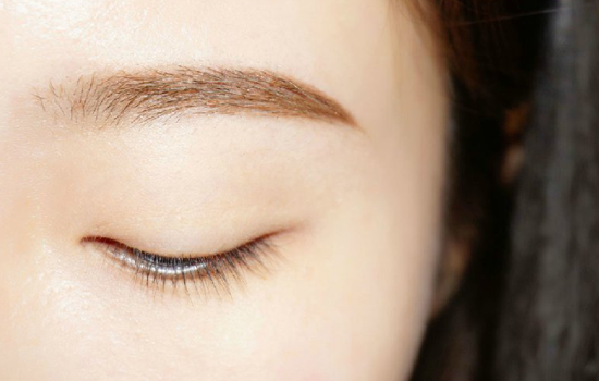 如何畫減齡妝容步驟 減齡妝的4個(gè)重點(diǎn)