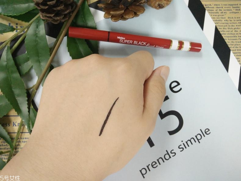 mistine紅管眼線筆防水嗎 持妝能力非常不錯(cuò) mistine紅管眼線筆防水嗎 持妝能力非常不錯(cuò)