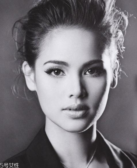 玻尿酸打下巴幾天能捏 24小時以內不要捏 玻尿酸打下巴幾天能捏 24小時以內不要捏