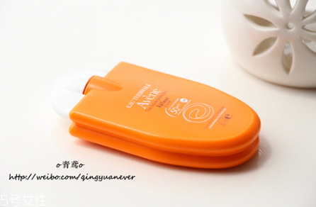 雅漾清爽倍護(hù)防曬乳好用嗎 雅漾防曬小金剛 雅漾清爽倍護(hù)防曬乳好用嗎 雅漾防曬小金剛