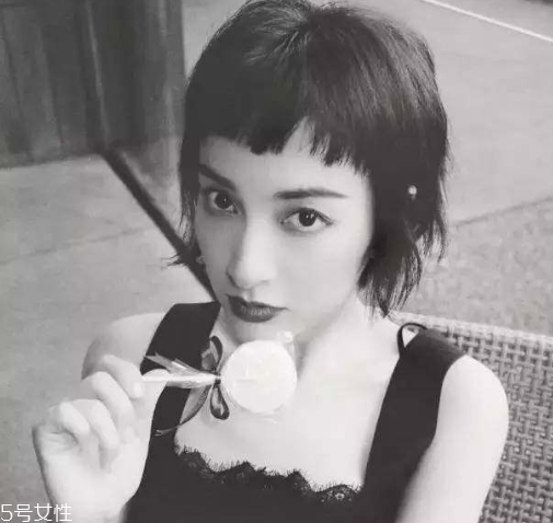 2018狗啃劉海圖片女 女明星最愛(ài)的狗啃劉海