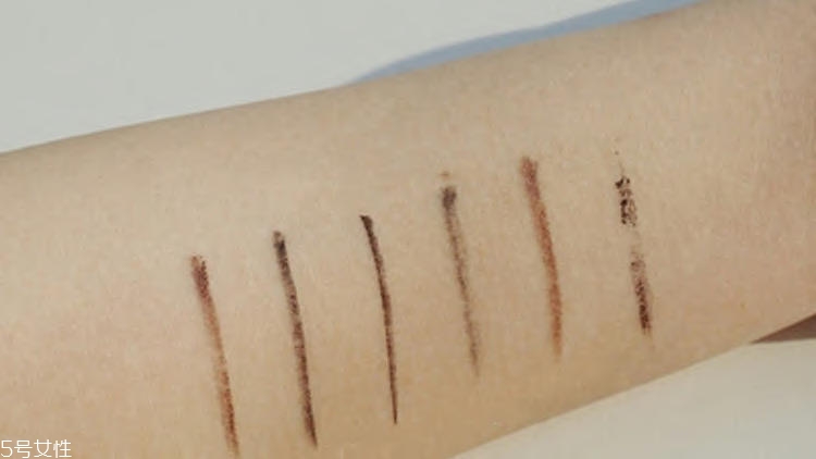 畫眼線用什么畫最好 7個(gè)維度考察3種熱門眼線產(chǎn)品 畫眼線用什么畫最好 7個(gè)維度考察3種熱門眼線產(chǎn)品