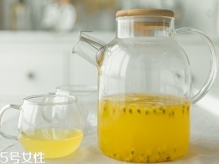 百香果如何吃 百香果的籽能吃嗎 百香果如何吃 百香果的籽能吃嗎